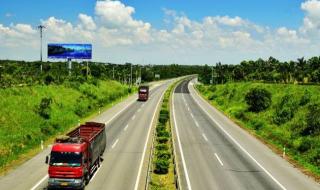 稻城亚丁自驾游攻略 稻城亚丁自驾游攻略